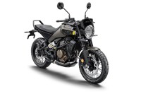 HUSQVARNA SVARTPILEN 401 2024 ROADSTER NAKED NEUVE