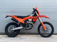 300 EXC 2025