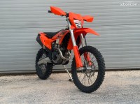 300 EXC 2025